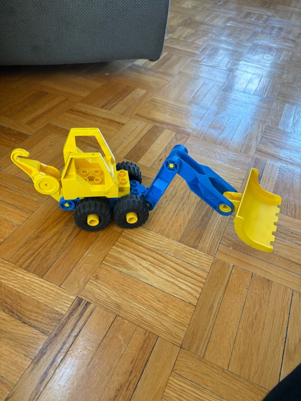 Vintage Lego duplo set 2910 dumper only